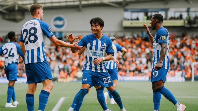 Brighton & Hove Albion đã để lại ấn tượng cực mạnh